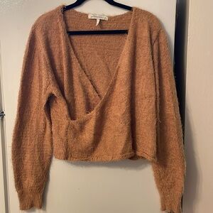 Generation K long‎ sleeve sweater size l